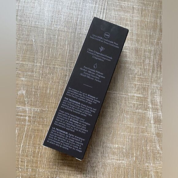 LAURA MERCIER NWT Translucent Pure Hydrating Setting Spray Makeup Fix 16hr NIB - Picture 6 of 7